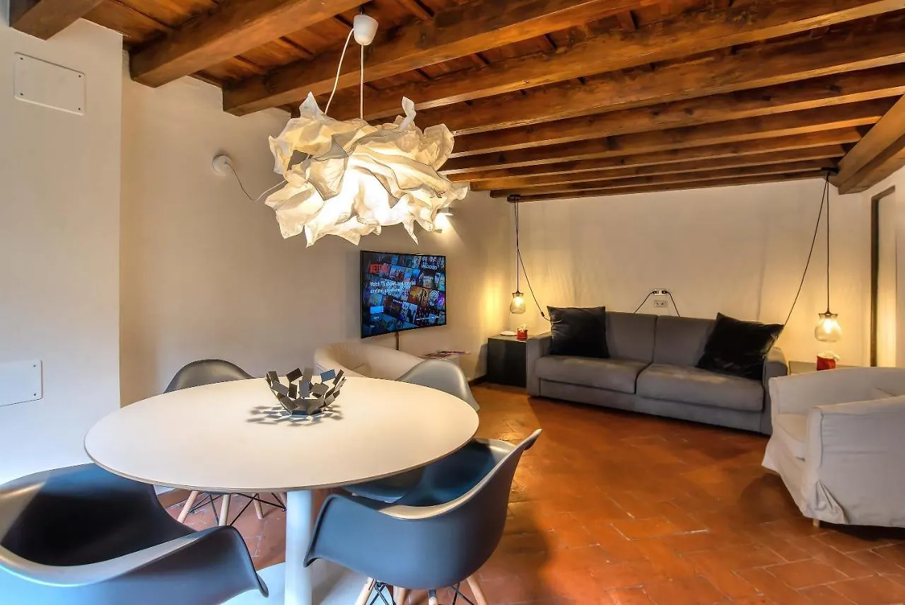 Mdr Duomo Apartment Florencia 0*,